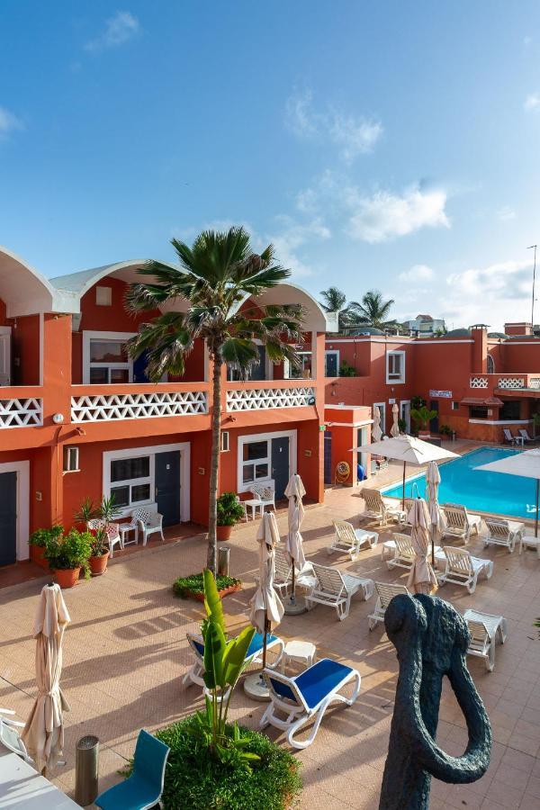 Hotel La Madrague Dakar Exterior foto